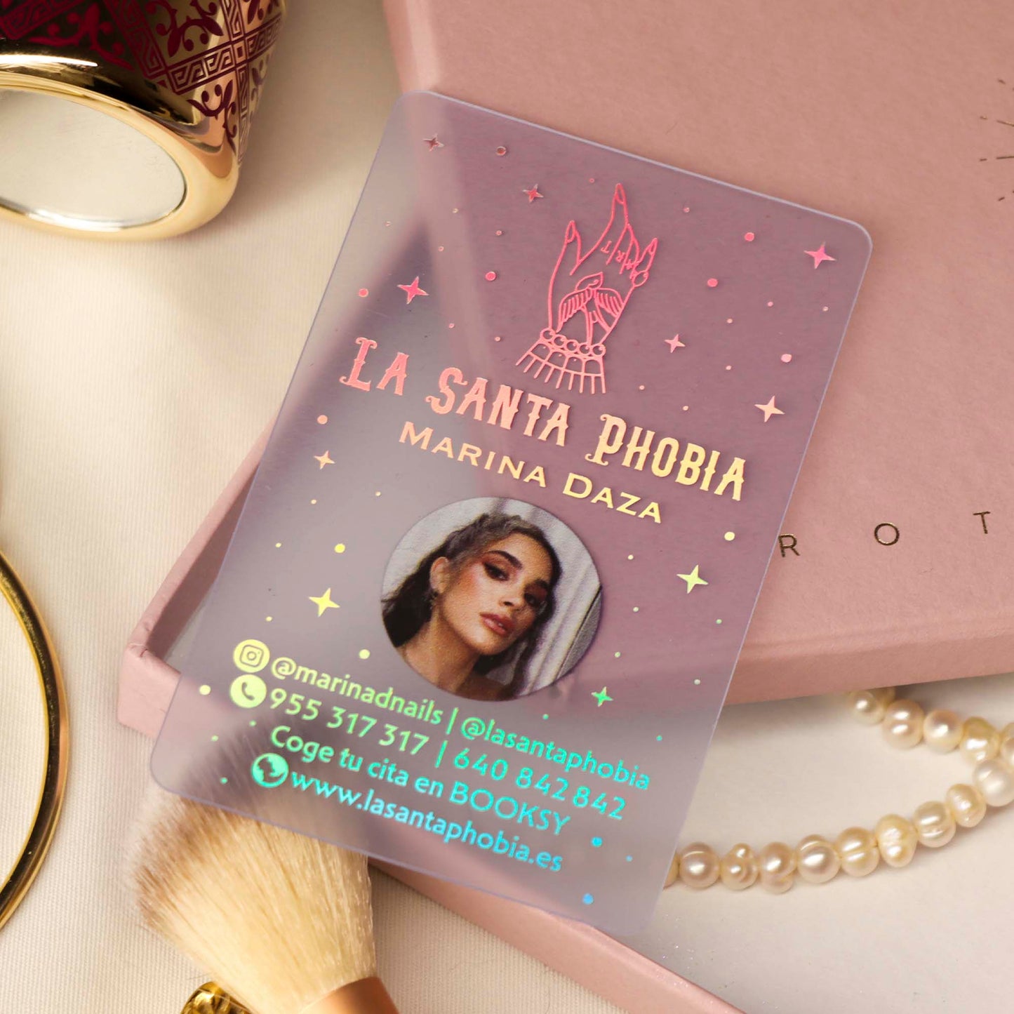 Nail salon business cards | Hologram plastic business cards | Frosted business cards | Photo printing Bcards BcardsCreation