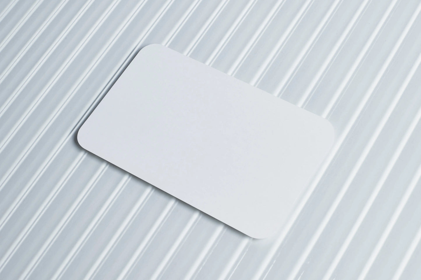 Rounding the edges of paper business cards, Additional service for pre-ordered cards BcardsCreation