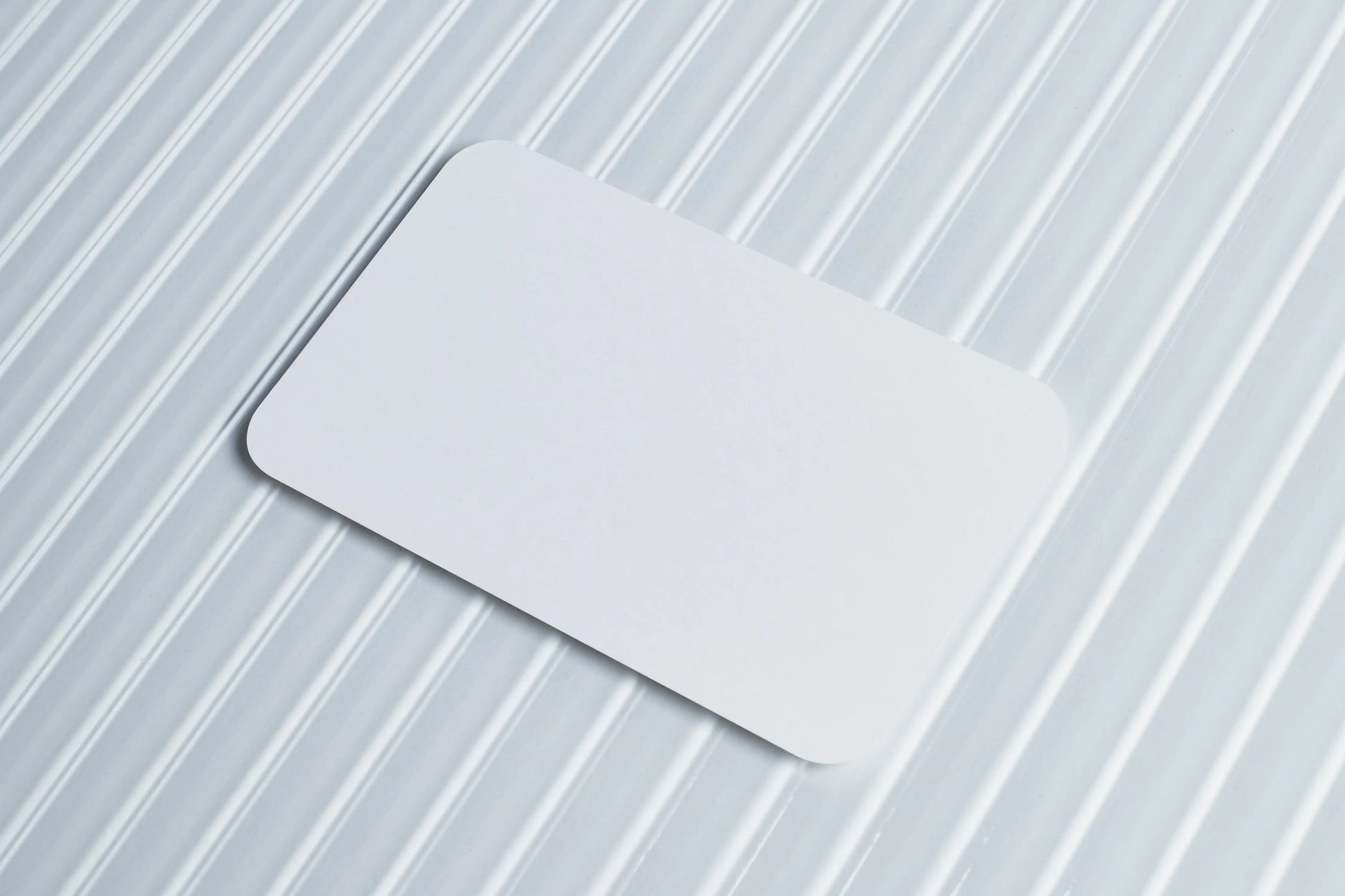 Rounding the edges of paper business cards, Additional service for pre-ordered cards BcardsCreation